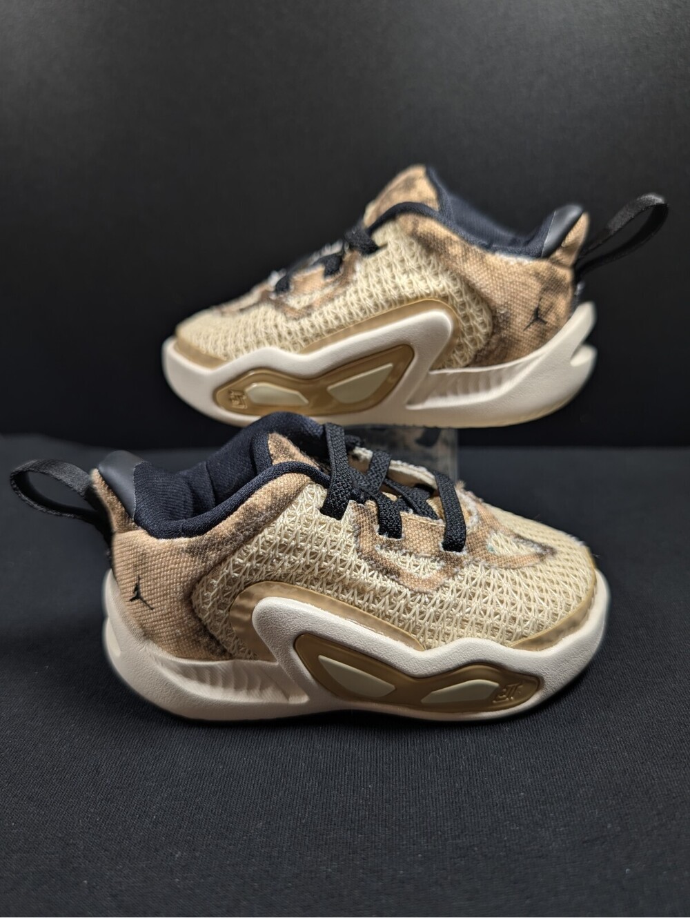 Jordan Tatum 3 TD Toddler Shoes Size 4C Tan Cream Black Basketball Sneakers